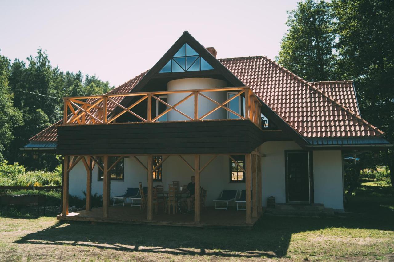 Viesu Nams Melnsils Hotel Kültér fotó